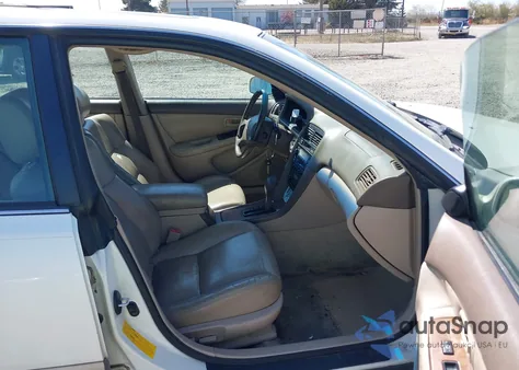 1999 Lexus Es 300 from USA, damaged, VIN JT8BF28GXX0225751